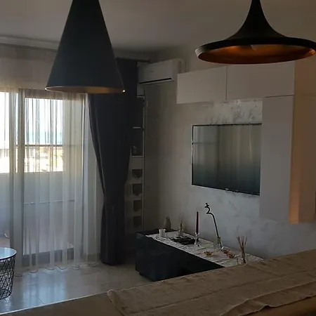 Cristian * Constança