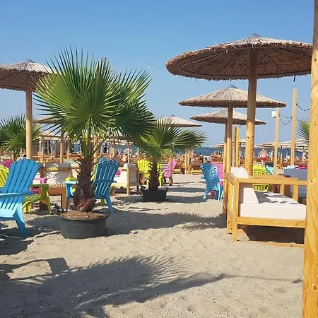 Apartamento Cristian Constança